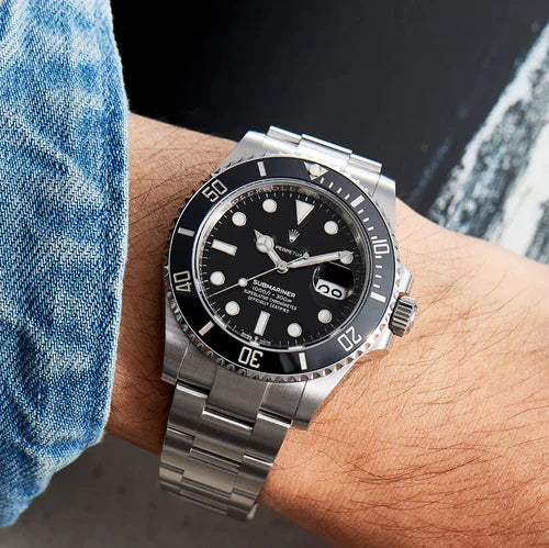 B.Club Watch Black Horizon Explorer